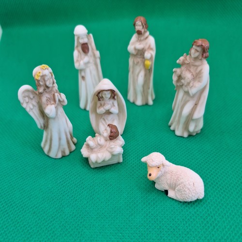 Dolls house nativity scene - dolls,