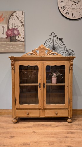 Antique victorian pine - antique,