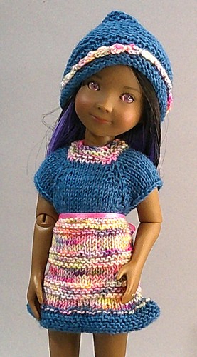 Hand knit fashion for rrsiblie - hand,
