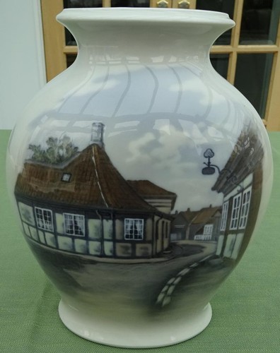 Large vintage royal copenhagen - vintage,