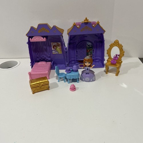 Disney sofia the first castle - sofia,