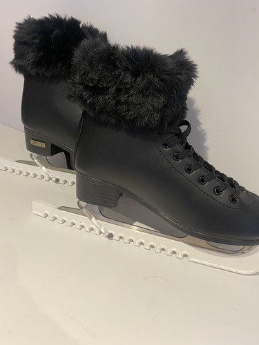 Ladies figure ice skates size