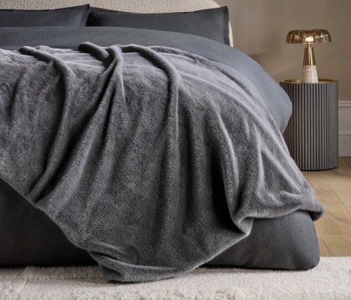 Next luxurious super soft - &,