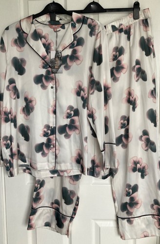 Bnwt rosie ivory mix - ivory,