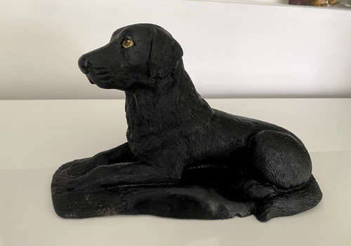 Black labrador stone statue - black,