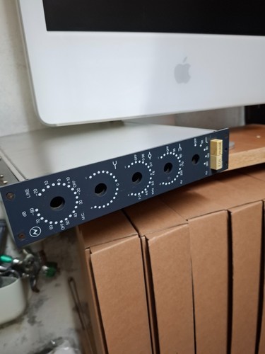 Neve 1073 full frame - full,