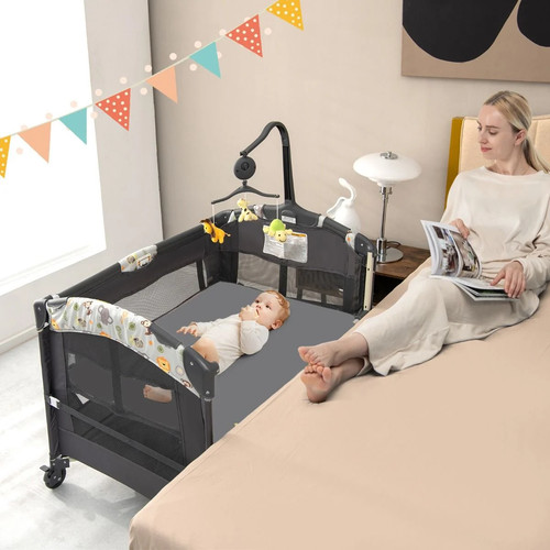 Baby travel cot with - 3-in-1,