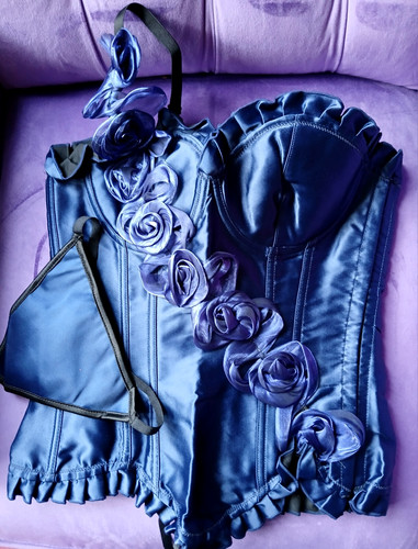 Blue rose detail boned - , corset
