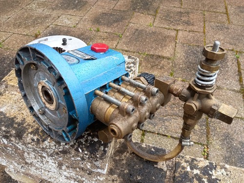 Cat pumps pressure washer - cat,