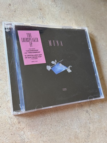 Sealed muna the - muna, loudspeaker