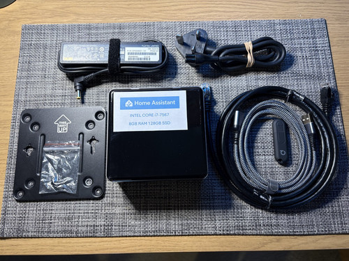 Home assistant mini hub - home,