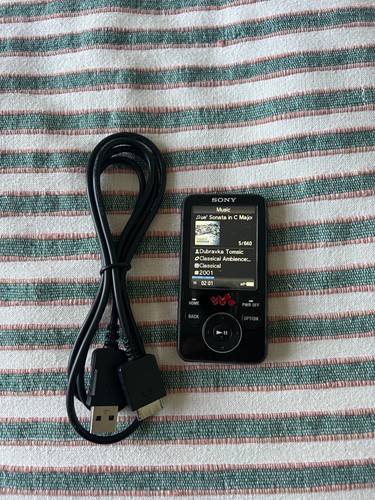 Sony walkman nwz - nwz-e436f, ~