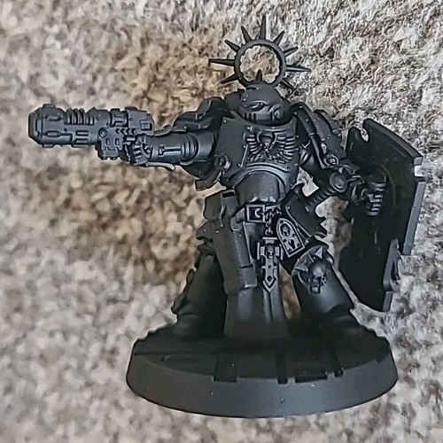 Warhammer 40k space marine - warhammer,