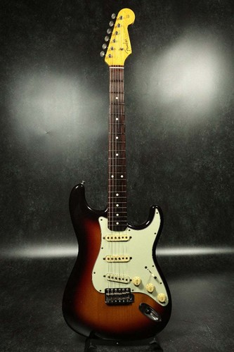 Fender japan stratocaster st62 - fender,
