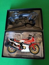 Minichamps 1-12 Honda CB 1100 R Boxed With Stand 