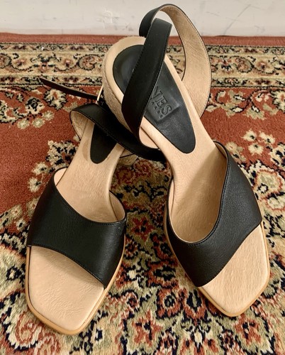 Jones black leather open toe - open,