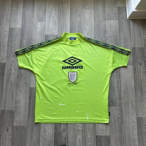 Vintage umbro england football - umbro,