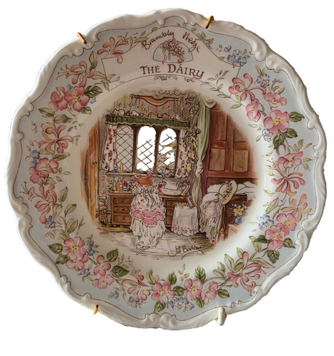 Brambly hedge plate wedding - hedge,