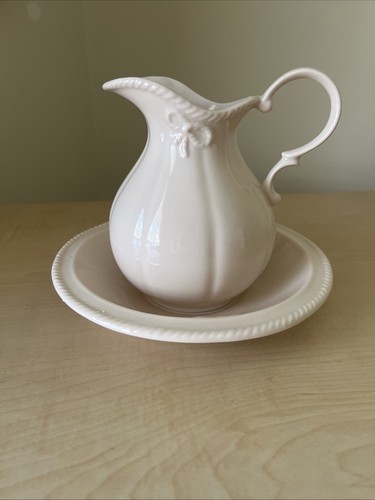 Pretty cream decorative jug - decorative, &
