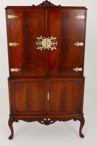 Queen anne cocktail - queen, cabinet