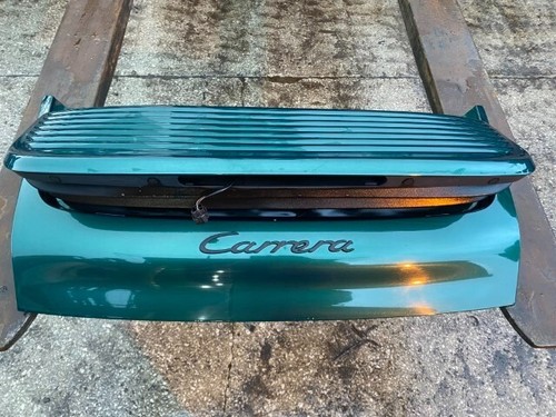 Porsche 996 engine - lid, &