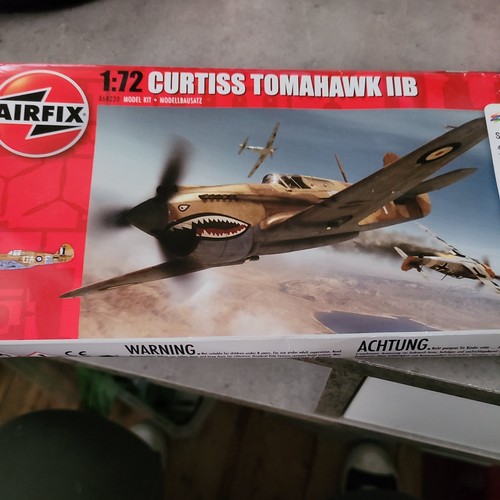Airfix a68220 curtiss - airfix, tomahawk