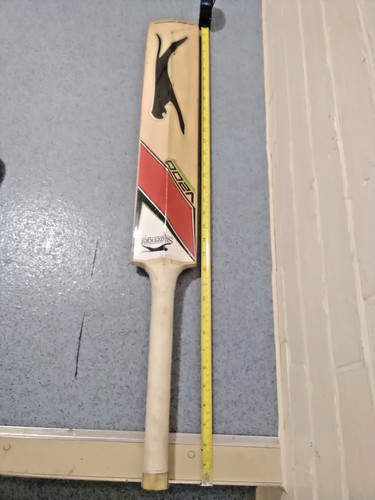Slazenger apex v200 cricket - slazenger,