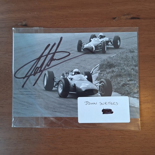 Genuine autographed picture - autographed,