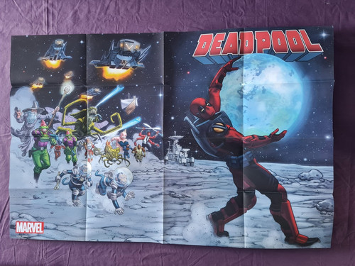 Deadpool moon marvel - deadpool,