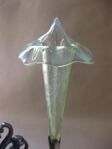Antique uranium trumpet glass - antique,