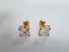 PR 9CT YELLOW GOLD & 7 mm SQUARE CUBIC ZIRCONIA STUD EARRINGS & BUTTERFLY BACKS