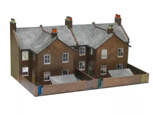 Superquick four lineside - superquick,