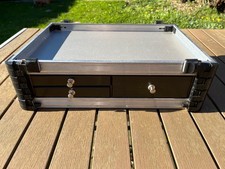Rive 4-Drawer with top tray