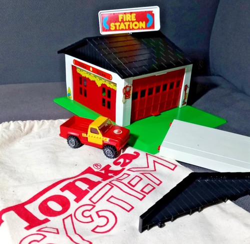 Tonka system toy fire station - system,