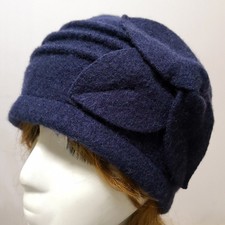 Flower Cloche Hat Soft Warm Wool 1920s 30s Downton Abbey Style Winter Ladies
