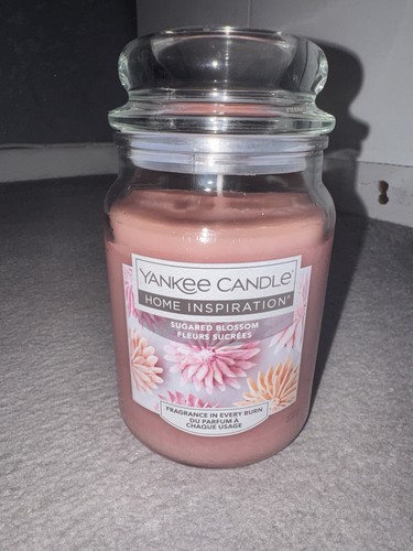 Brand new yankee - brand, candle