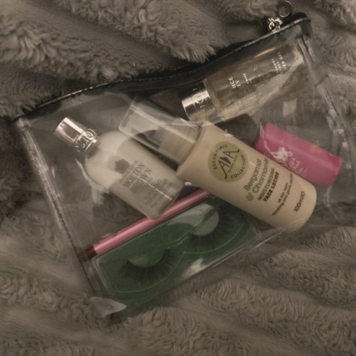 Assorted travel size - size, beauty