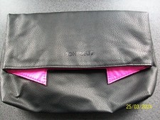 Toni & Guy TONI&GUY Black