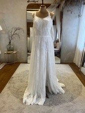 Shikoba ZARA wedding dress -