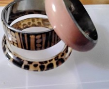 3 retro /vintage style bangles animal / african print / pink plain boutique used