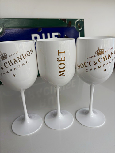 Moët chandon set of 3 - &,