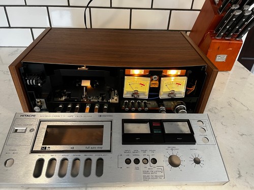 Hitachi 410 cassette deck - d-410,