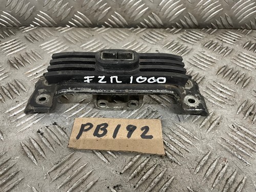 Yamaha fzr1000 3gm petrol tank - petrol,