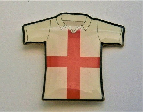 J474 enamel england football - j474:),