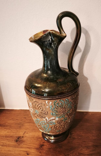Royal doulton lambeth - lambeth, amphora