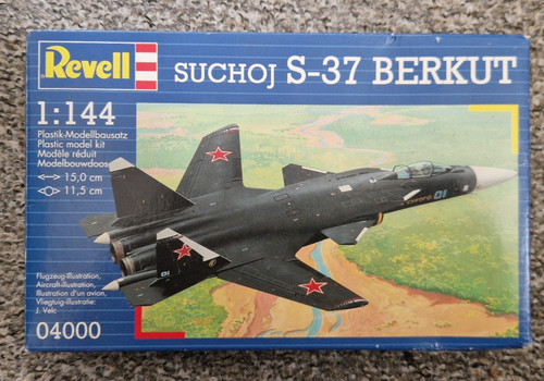 Revell 04000 sukhoi - sukhoi, s-37