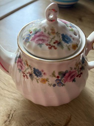 Vintage sadler teapot - vintage,