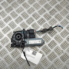 LAND ROVER DEFENDER Station