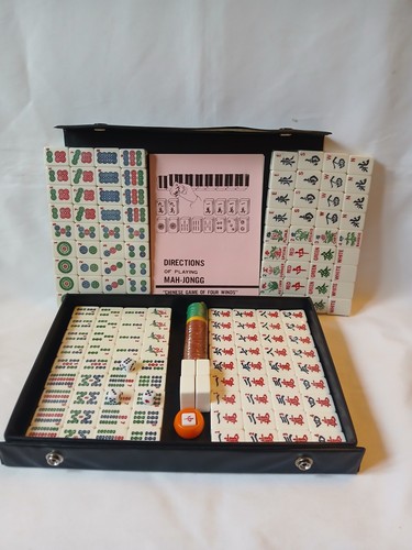 Mahjong set 148 white - 148,
