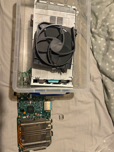 Xbox series complete - s, but